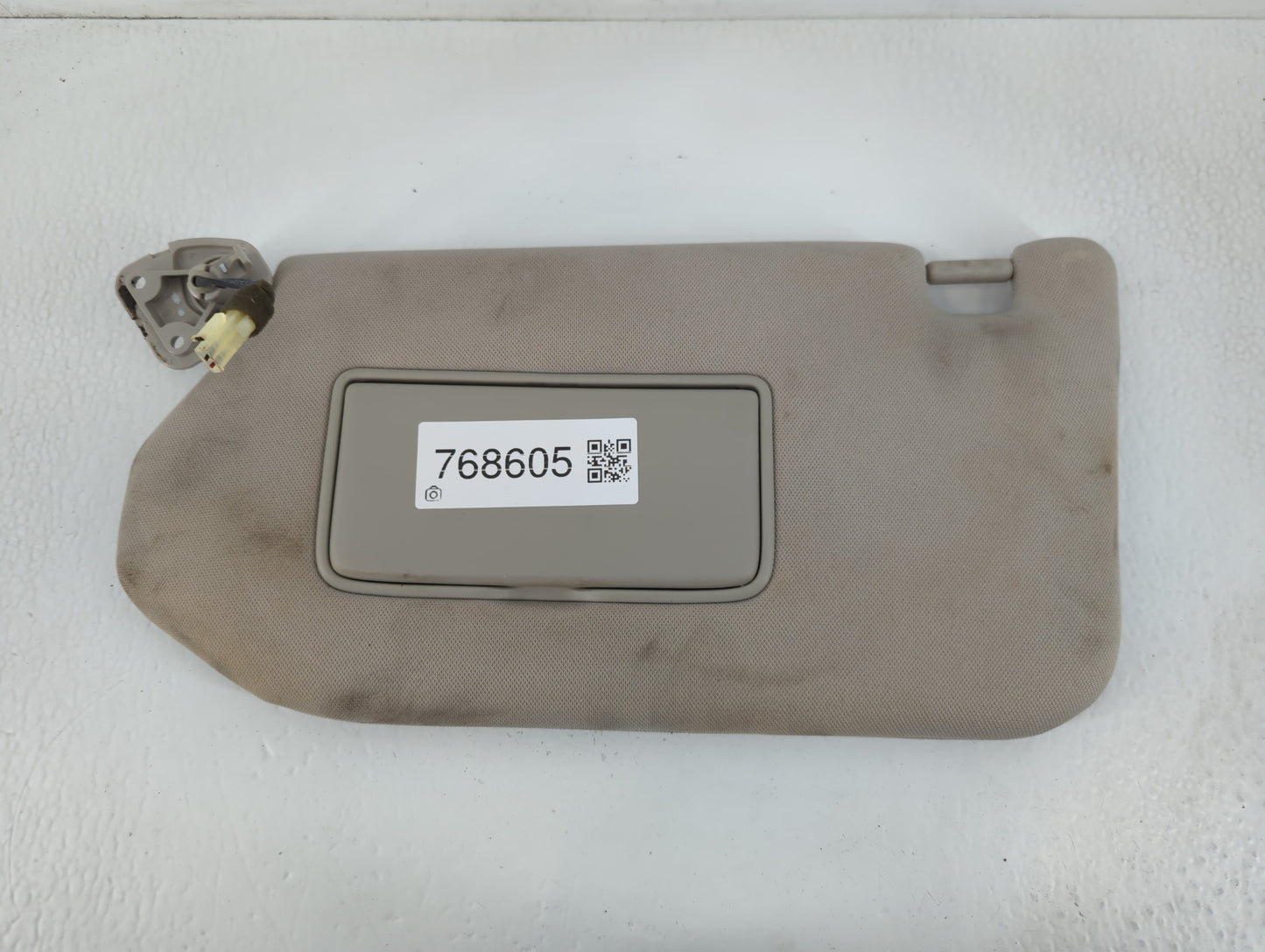 2013-2018 Nissan Pathfinder Sun Visor Shade Replacement Driver Left Mirror Fits Fits 2013 2014 2015 2016 2017 2018 2019 OEM Used Auto Parts - Oemusedautoparts1.com