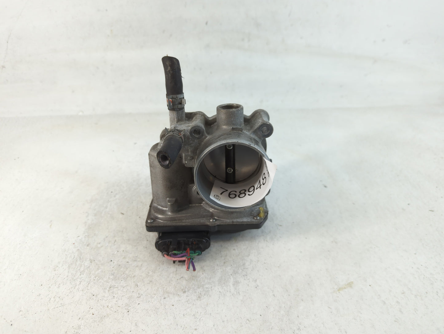 2011-2019 Toyota Corolla Throttle Body P/N:22030-0T080 Fits Fits 2011 2012 2013 2014 2015 2016 2017 2018 2019 OEM Used Auto Parts - Oemusedautoparts1.com