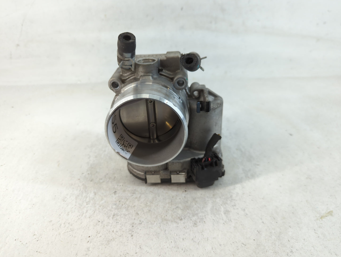 2019-2020 Hyundai Santa Fe Throttle Body P/N:35100-2G600 Fits Fits 2015 2016 2017 2018 2019 2020 2021 OEM Used Auto Parts - Oemusedautoparts1.com