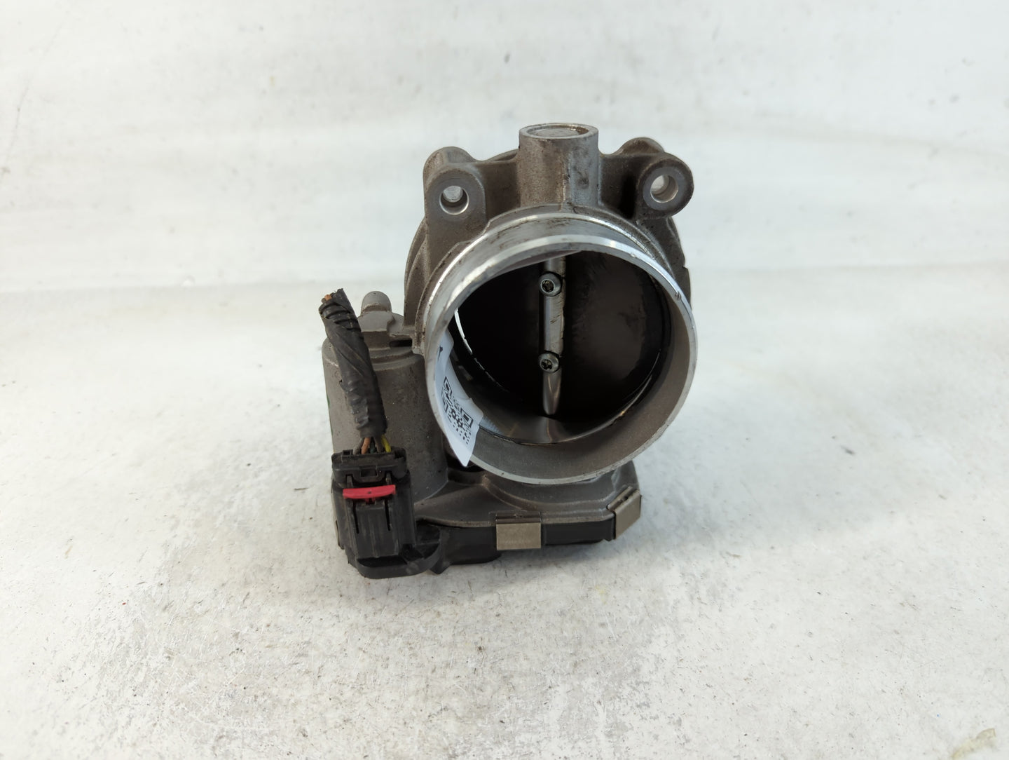 2017-2022 Chevrolet Traverse Throttle Body P/N:12632172BA Fits Fits 2012 2013 2014 2015 2016 2017 2018 2019 2020 2021 2022 OEM Used Auto Parts - Oemusedautoparts1.com