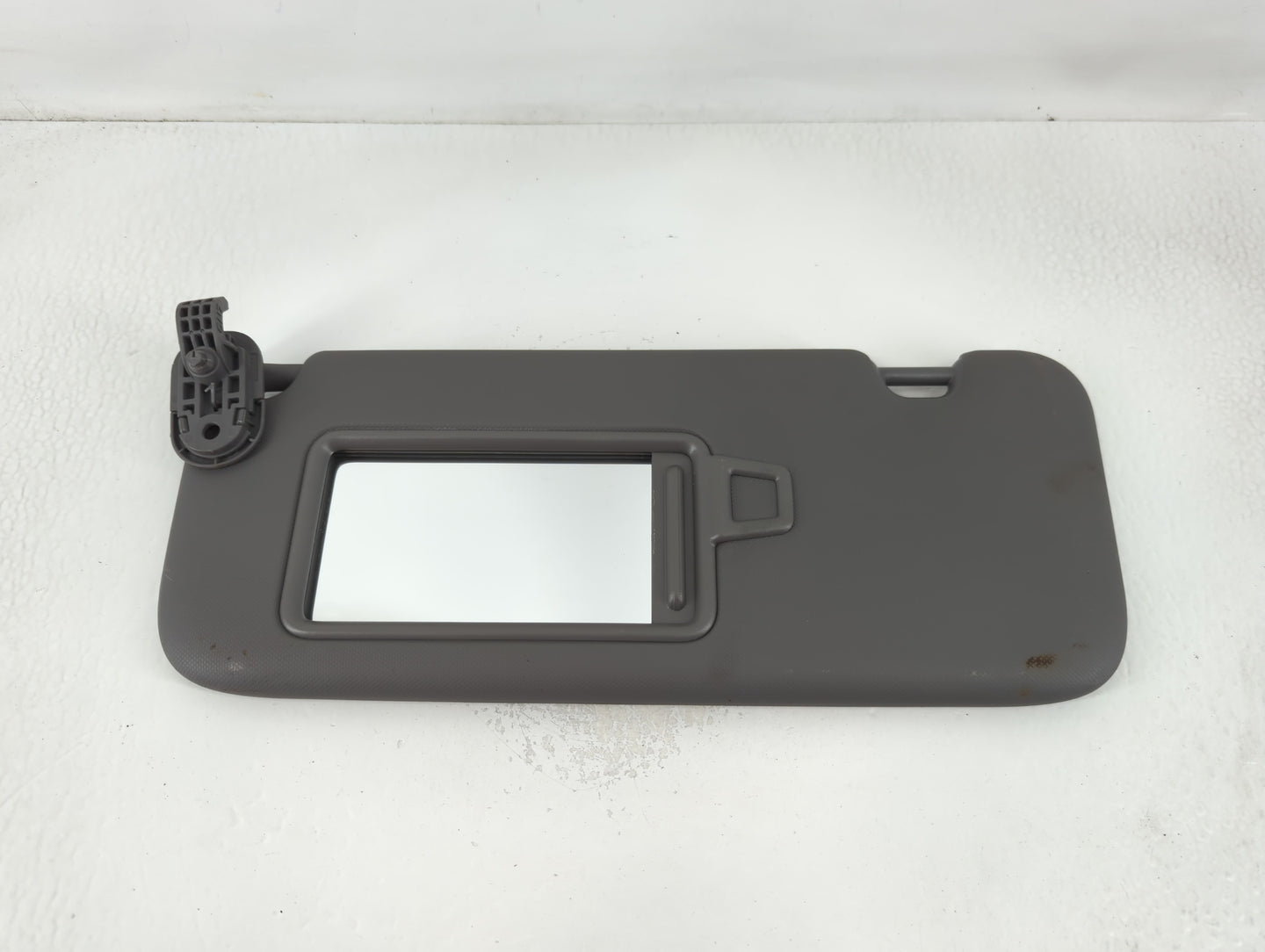 2023 Hyundai Elantra Sun Visor Shade Replacement Driver Left Mirror Fits OEM Used Auto Parts - Oemusedautoparts1.com