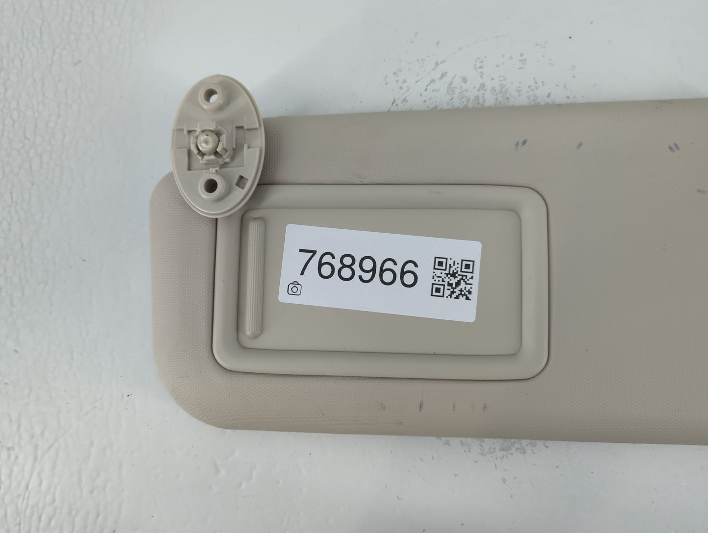 2019-2022 Toyota Corolla Sun Visor Shade Replacement Passenger Right Mirror Fits Fits 2019 2020 2021 2022 OEM Used Auto Parts - Oemusedautoparts1.com