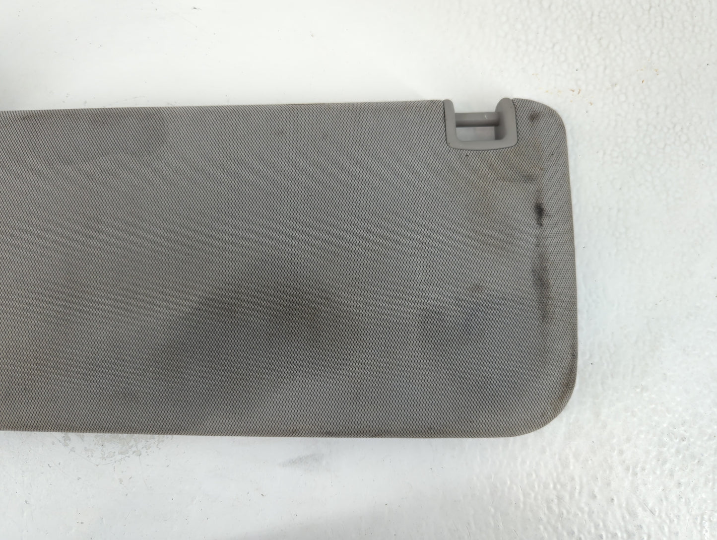 2014-2019 Chevrolet Silverado 1500 Sun Visor Shade Replacement Passenger Right Mirror Fits Fits 2014 2015 2016 2017 2018 2019 OEM Used Auto Parts - Oemusedautoparts1.com