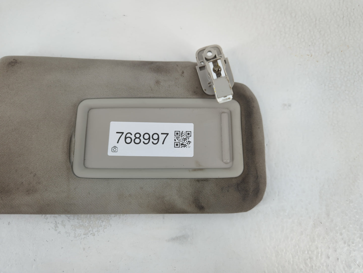 2017-2020 Mazda Cx-5 Sun Visor Shade Replacement Passenger Right Mirror Fits Fits 2017 2018 2019 2020 OEM Used Auto Parts - Oemusedautoparts1.com