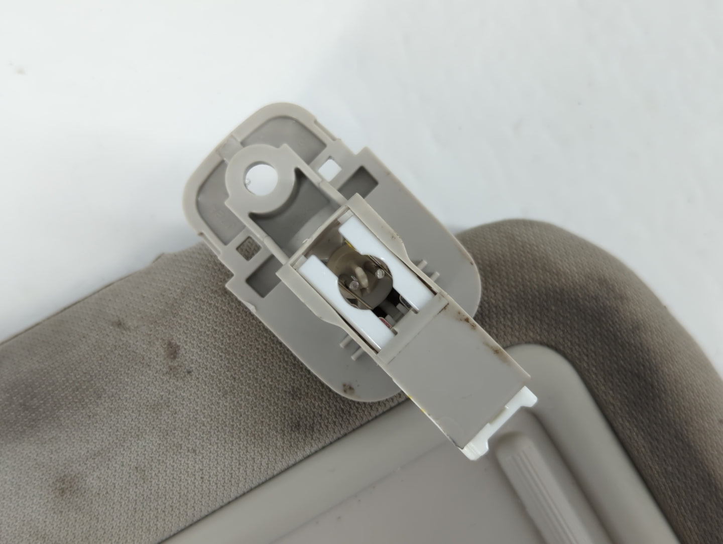 2017-2020 Mazda Cx-5 Sun Visor Shade Replacement Passenger Right Mirror Fits Fits 2017 2018 2019 2020 OEM Used Auto Parts - Oemusedautoparts1.com