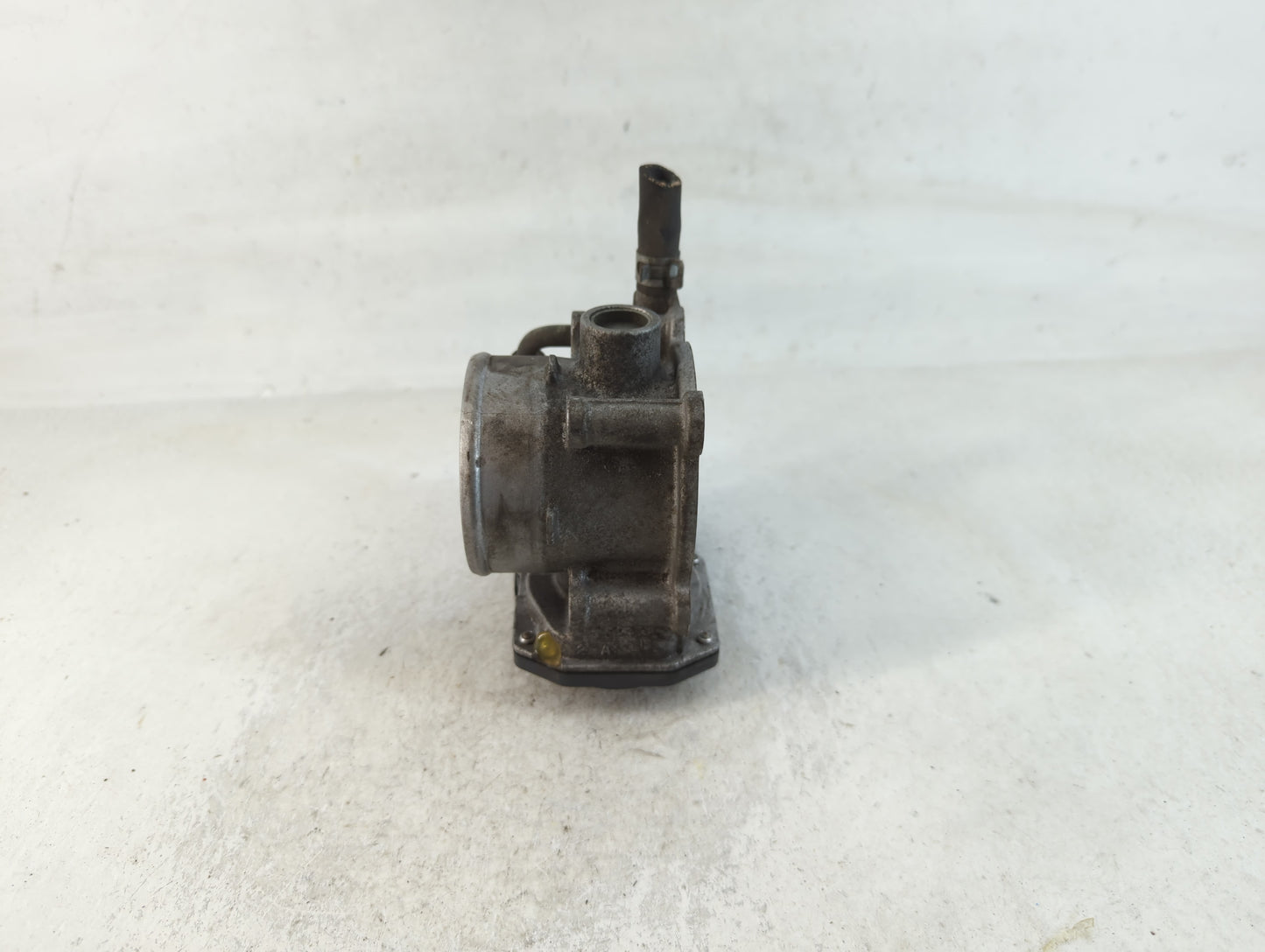 2013-2015 Subaru Xv Throttle Body P/N:16112AA380 Fits Fits 2011 2012 2013 2014 2015 2016 2017 2018 OEM Used Auto Parts - Oemusedautoparts1.com