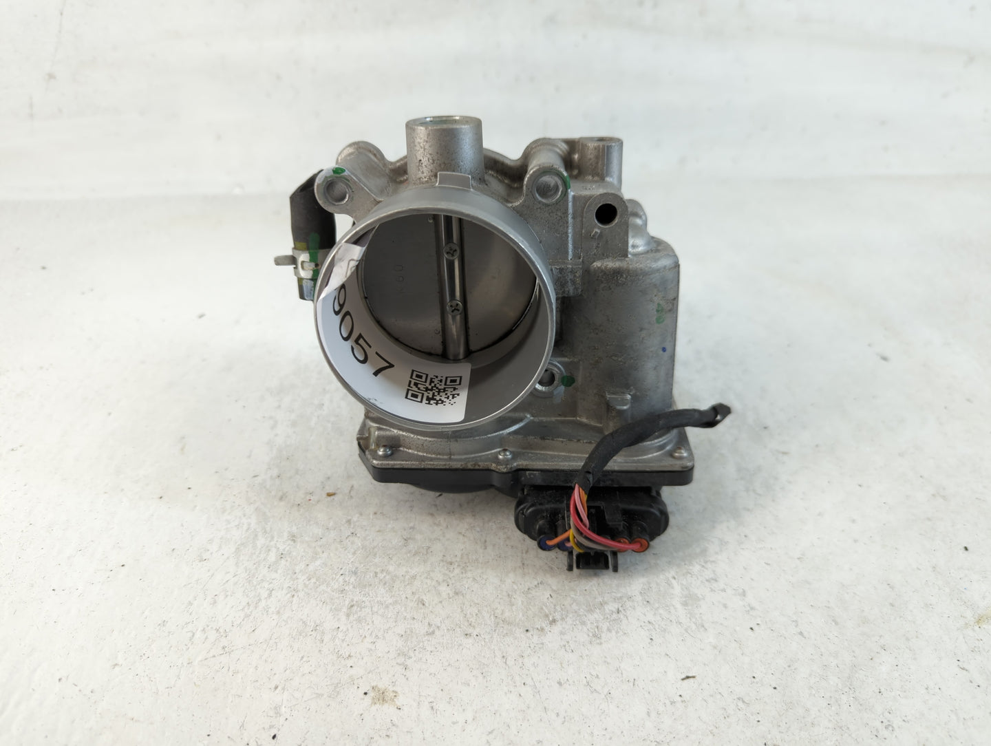 2020-2022 Kia Forte Throttle Body P/N:35100-2E710 Fits Fits 2020 2021 2022 OEM Used Auto Parts - Oemusedautoparts1.com