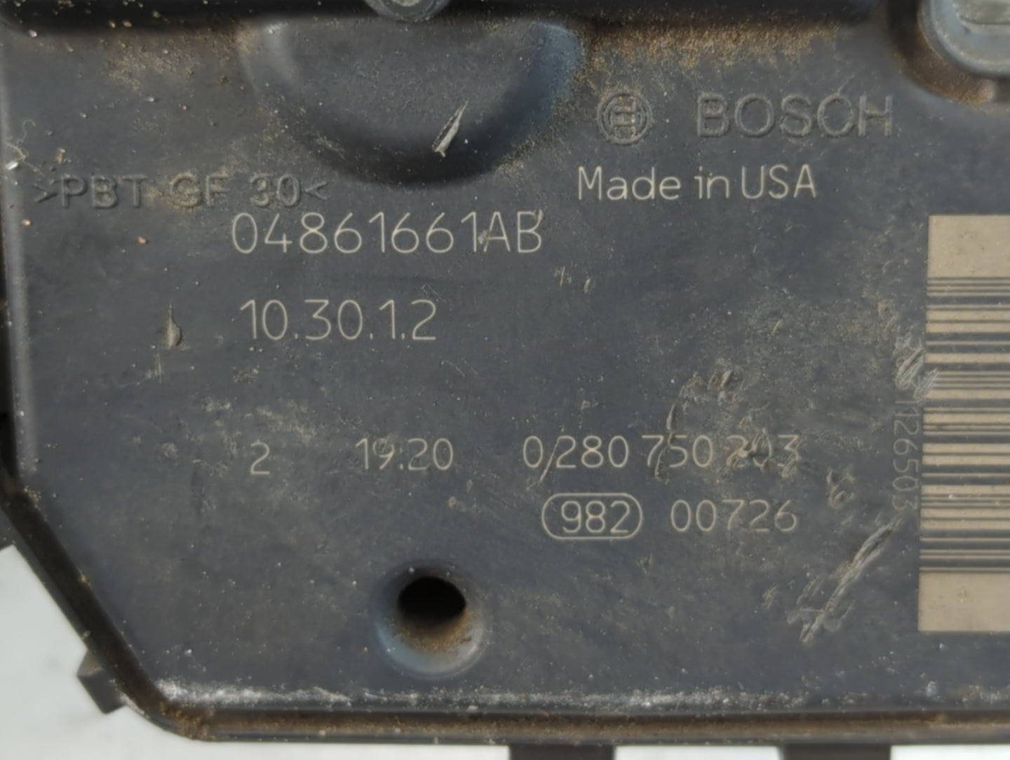 2009 Dodge Ram 1500 Throttle Body P/N:04861661AB Fits Fits 2008 2010 2011 2012 2013 OEM Used Auto Parts - Oemusedautoparts1.com