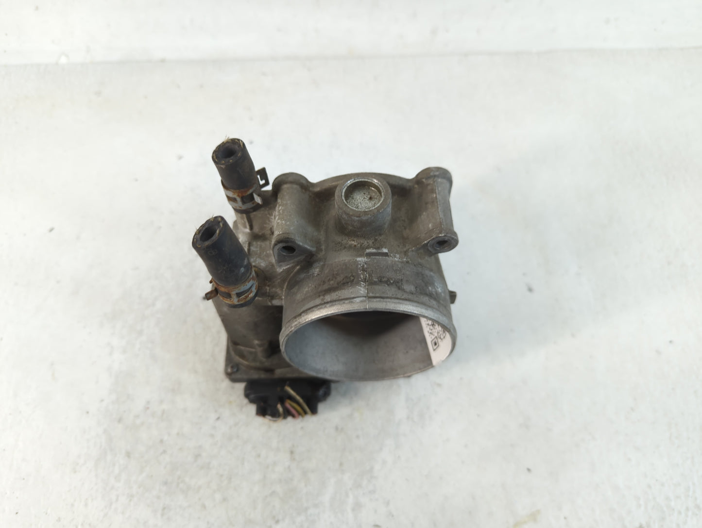 2007-2016 Toyota Sienna Throttle Body P/N:22030-0P050 Fits OEM Used Auto Parts - Oemusedautoparts1.com