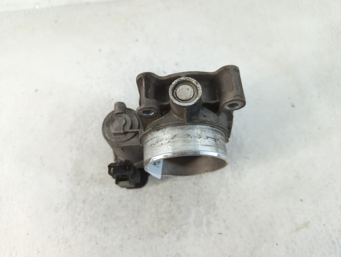 2016-2022 Gmc Canyon Throttle Body P/N:12627217DA Fits Fits 2016 2017 2018 2019 2020 2021 2022 OEM Used Auto Parts - Oemusedautoparts1.com