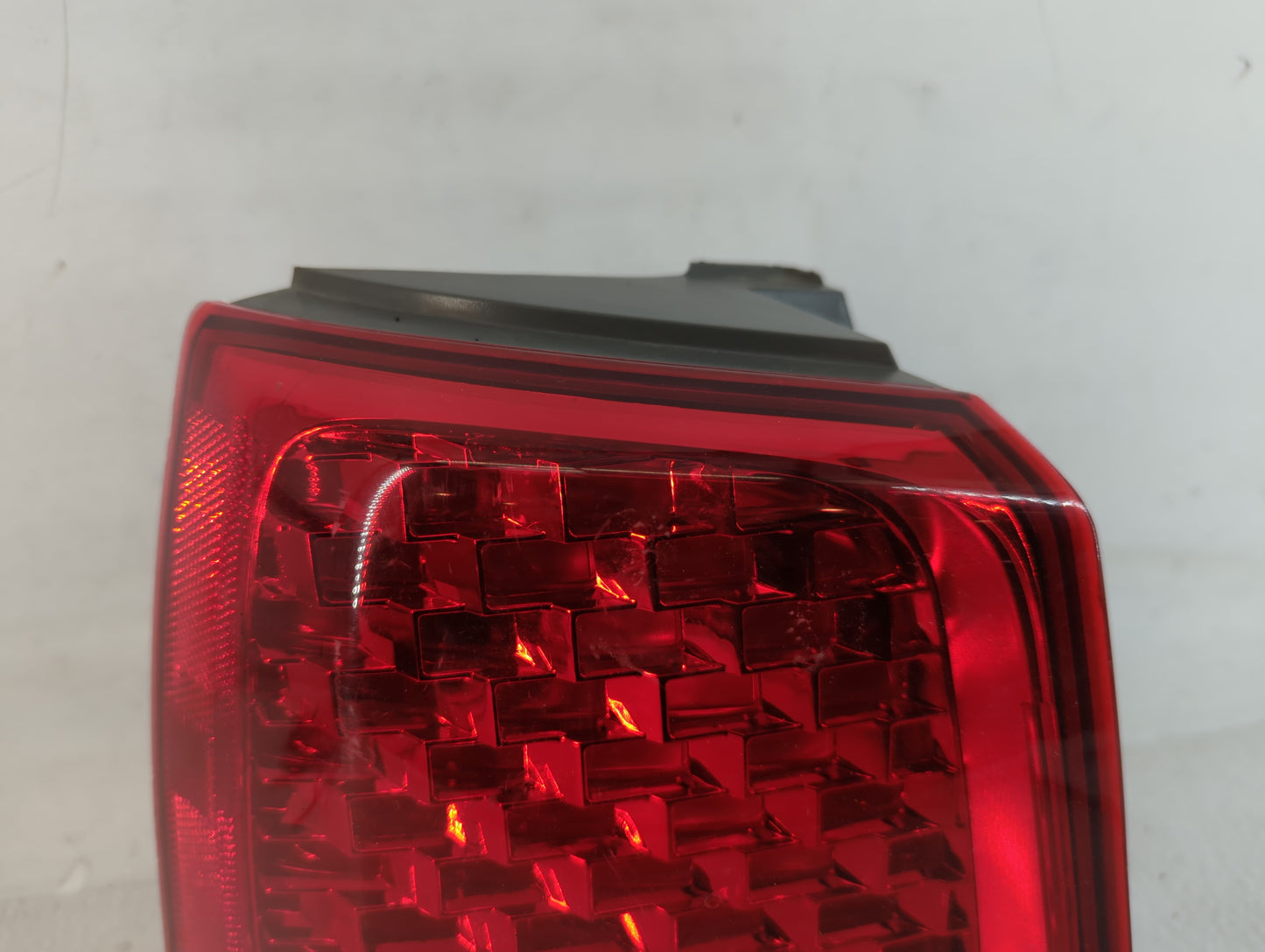2011-2016 Chevrolet Cruze Tail Light Assembly Driver Left OEM P/N:92401-1U000 Fits Fits 2011 2012 2013 2014 2015 2016 OEM Used Auto Parts - Oemusedautoparts1.com