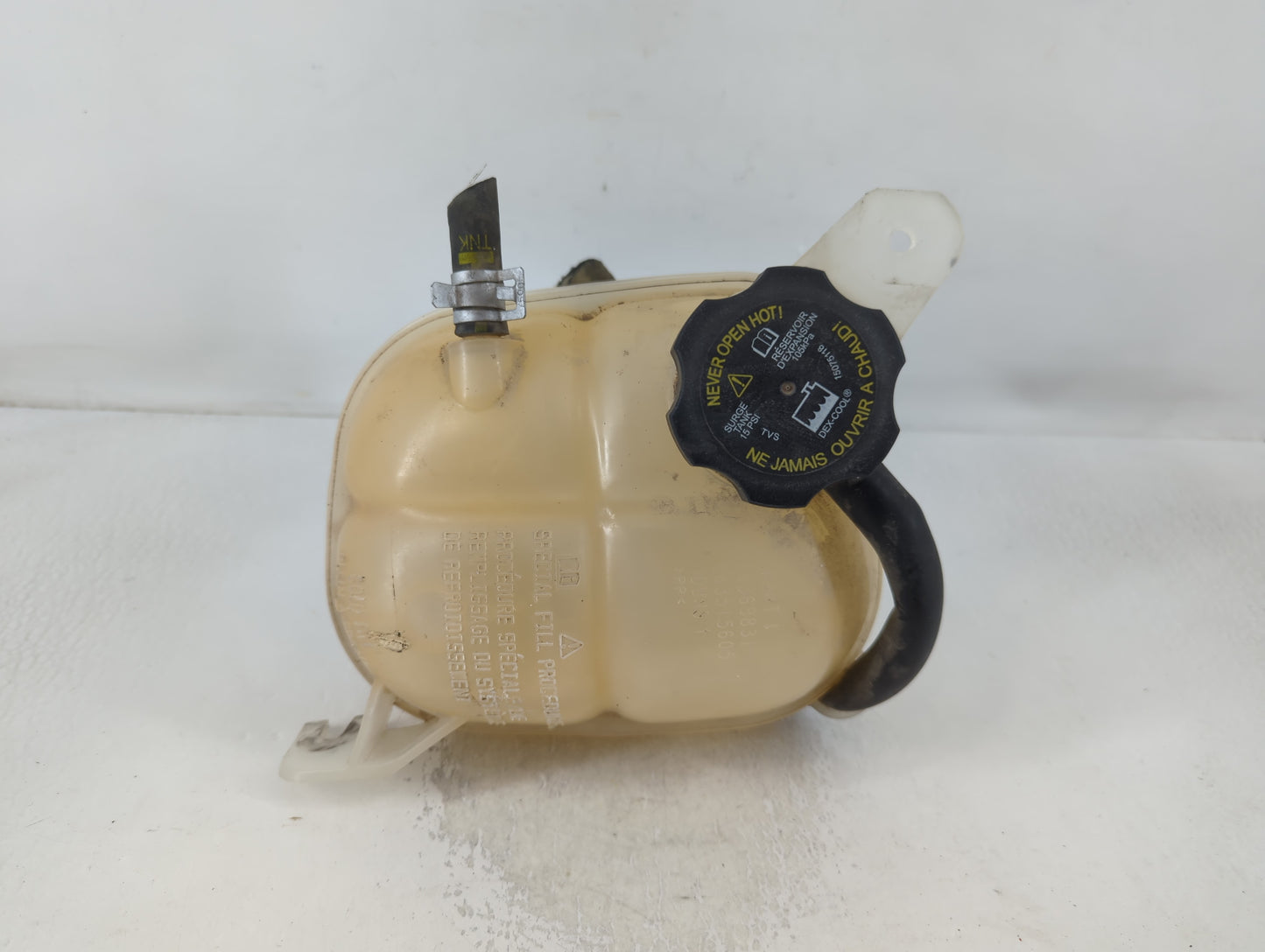 2003-2007 Saturn Ion Windshield Washer Fluid Reservoir Bottle Oem - Oemusedautoparts1.com