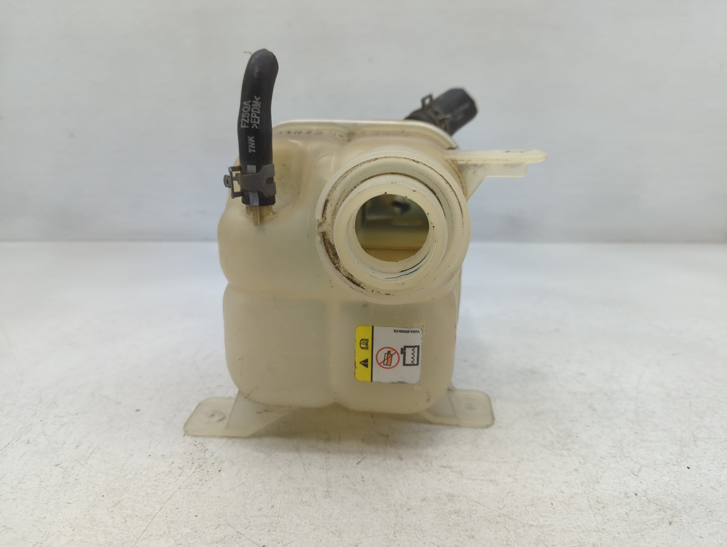 2007-2014 Ford Edge Windshield Washer Fluid Reservoir Bottle Oem - Oemusedautoparts1.com