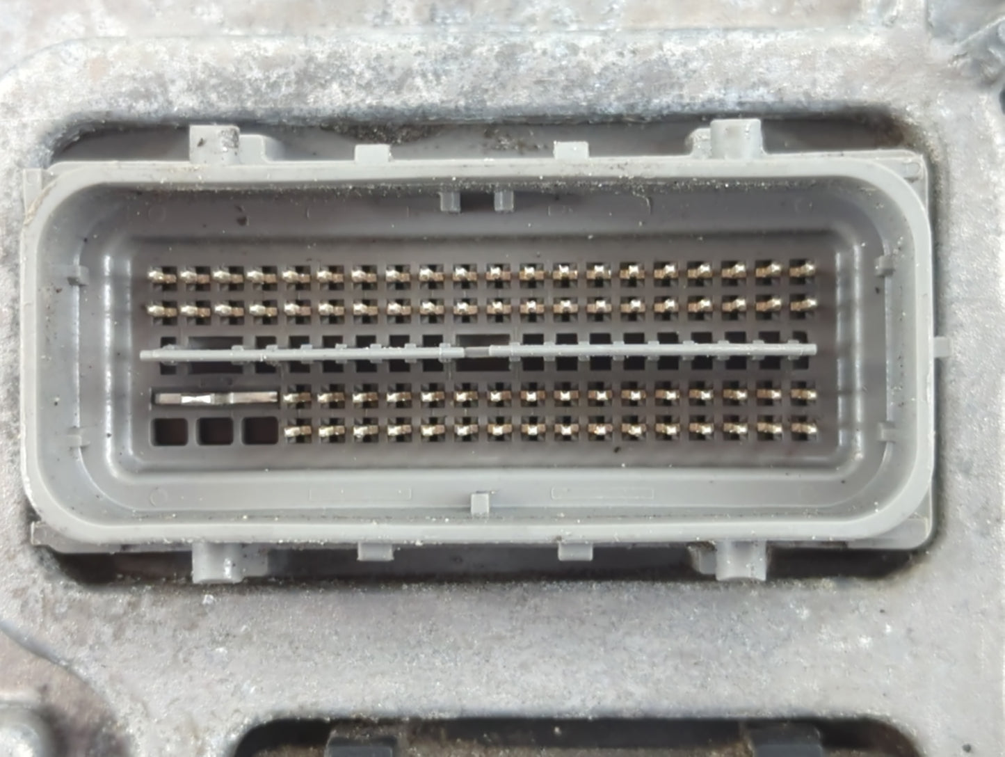 2020-2022 Chevrolet Equinox PCM Engine Control Computer ECU ECM PCU OEM P/N:12717886 Fits Fits 2020 2021 2022 OEM Used Auto Parts - Oemusedautoparts1.com