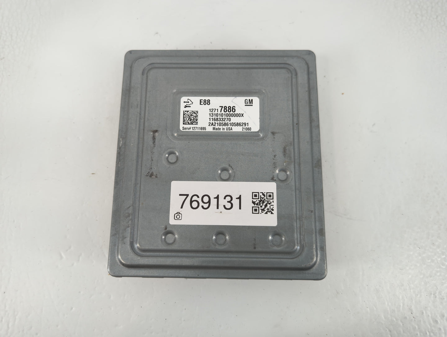 2020-2022 Chevrolet Equinox PCM Engine Control Computer ECU ECM PCU OEM P/N:12717886 Fits Fits 2020 2021 2022 OEM Used Auto Parts - Oemusedautoparts1.com