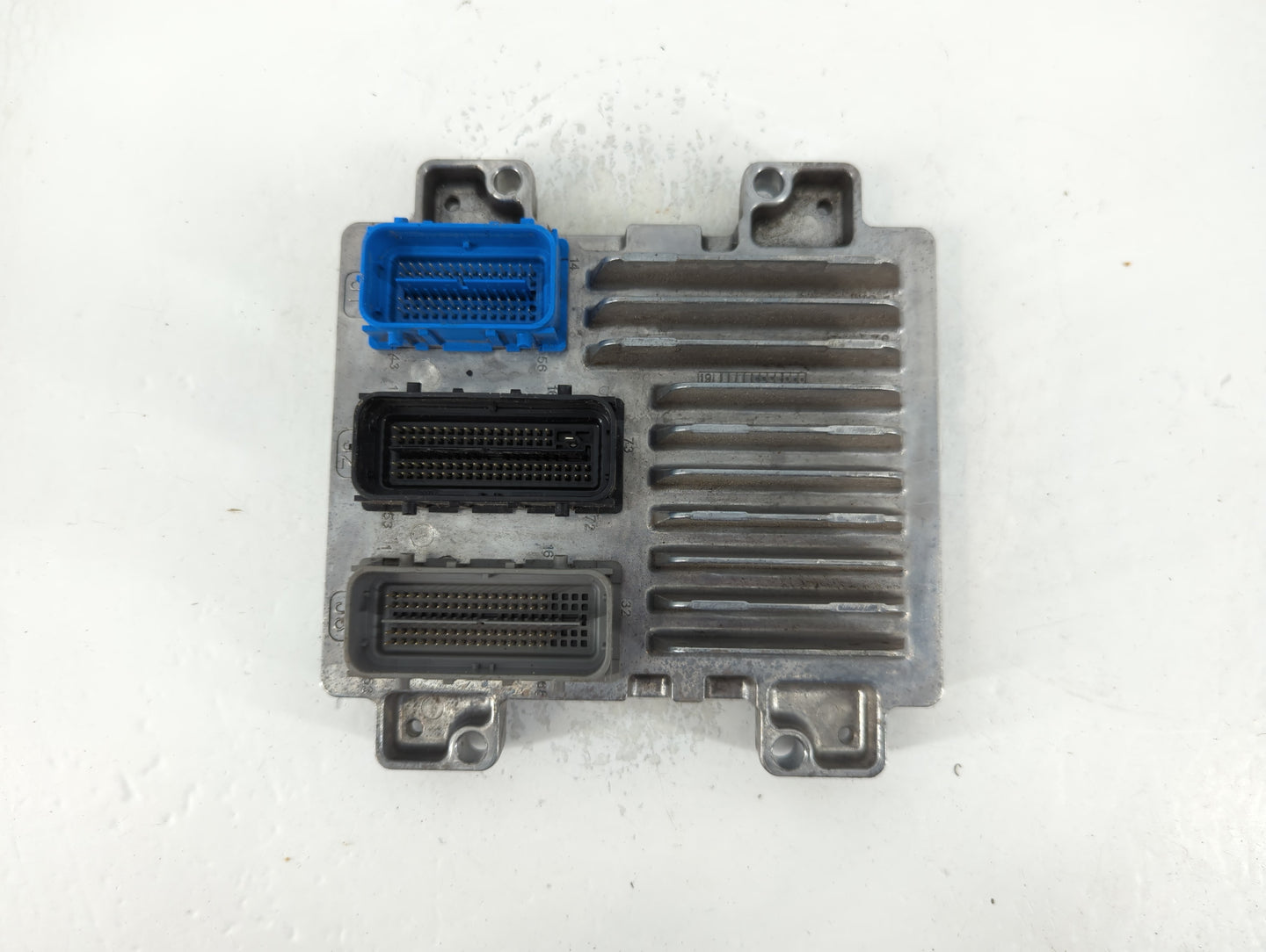 2017-2021 Chevrolet Trax PCM Engine Control Computer ECU ECM PCU OEM P/N:12698131 Fits Fits 2017 2018 2019 2020 2021 OEM Used Auto Parts - Oemusedautoparts1.com