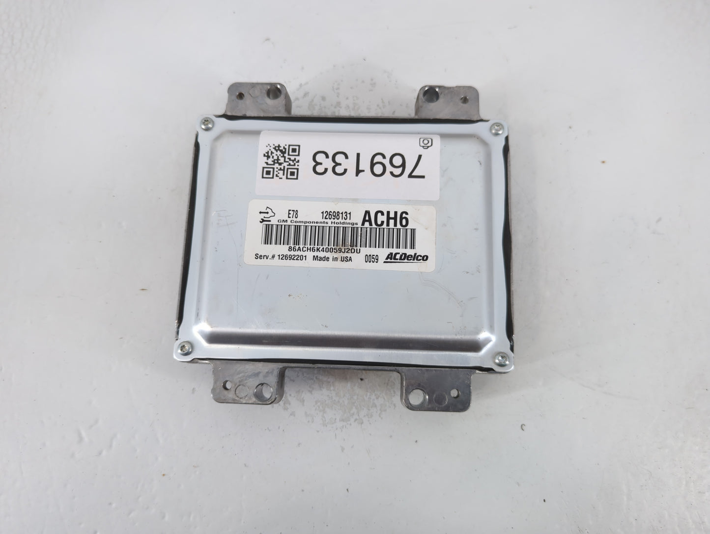 2017-2021 Chevrolet Trax PCM Engine Control Computer ECU ECM PCU OEM P/N:12698131 Fits Fits 2017 2018 2019 2020 2021 OEM Used Auto Parts - Oemusedautoparts1.com