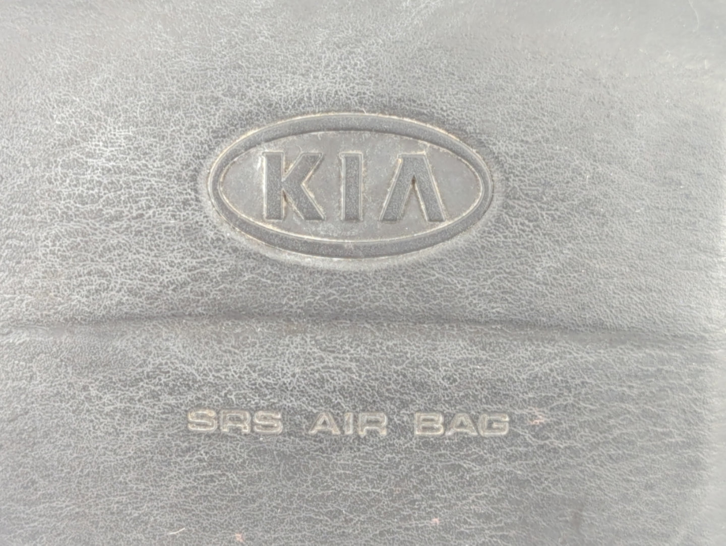 2000-2004 Kia Spectra Air Bag Driver Left Steering Wheel Mounted P/N:K2DJ 57 K50 Fits Fits 2000 2001 2002 2003 2004 OEM Used Auto Parts - Oemusedautoparts1.com