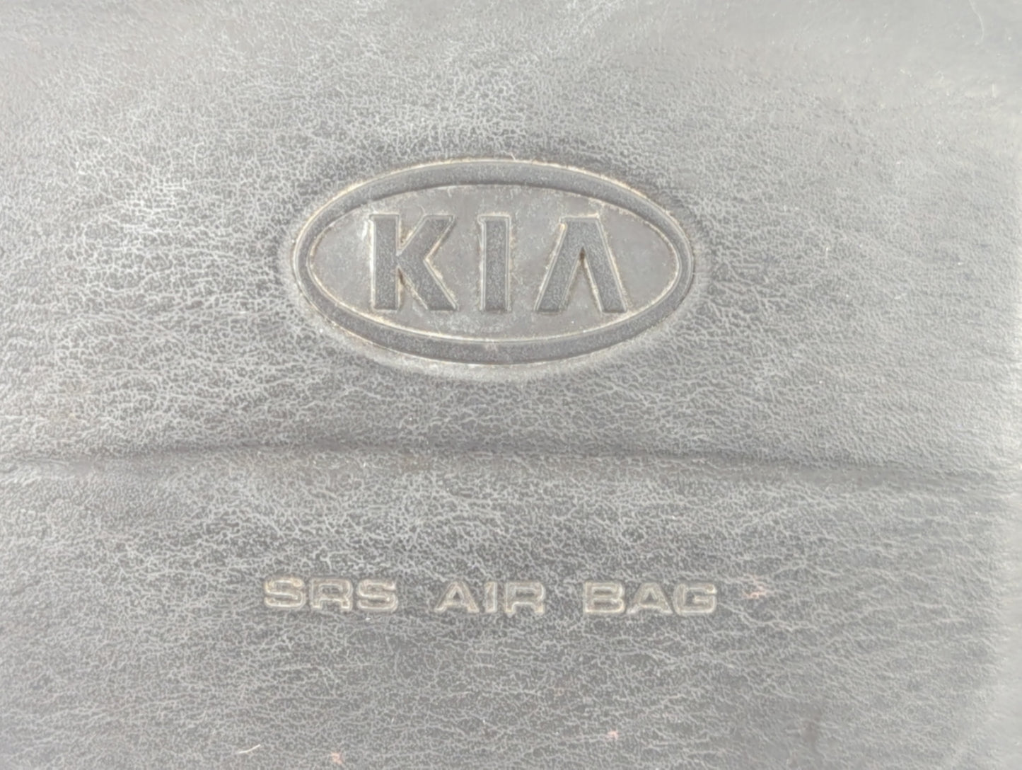 2000-2004 Kia Spectra Air Bag Driver Left Steering Wheel Mounted P/N:K2DJ 57 K50 Fits Fits 2000 2001 2002 2003 2004 OEM Used Auto Parts - Oemusedautoparts1.com