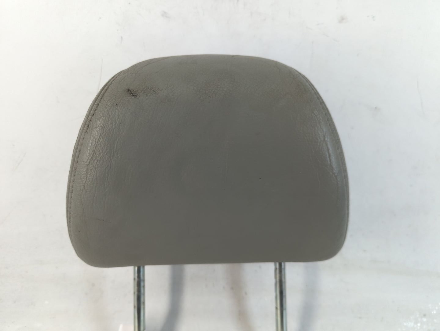 2005-2006 Honda Odyssey Headrest Head Rest Front Driver Passenger Seat Fits Fits 2005 2006 OEM Used Auto Parts - Oemusedautoparts1.com