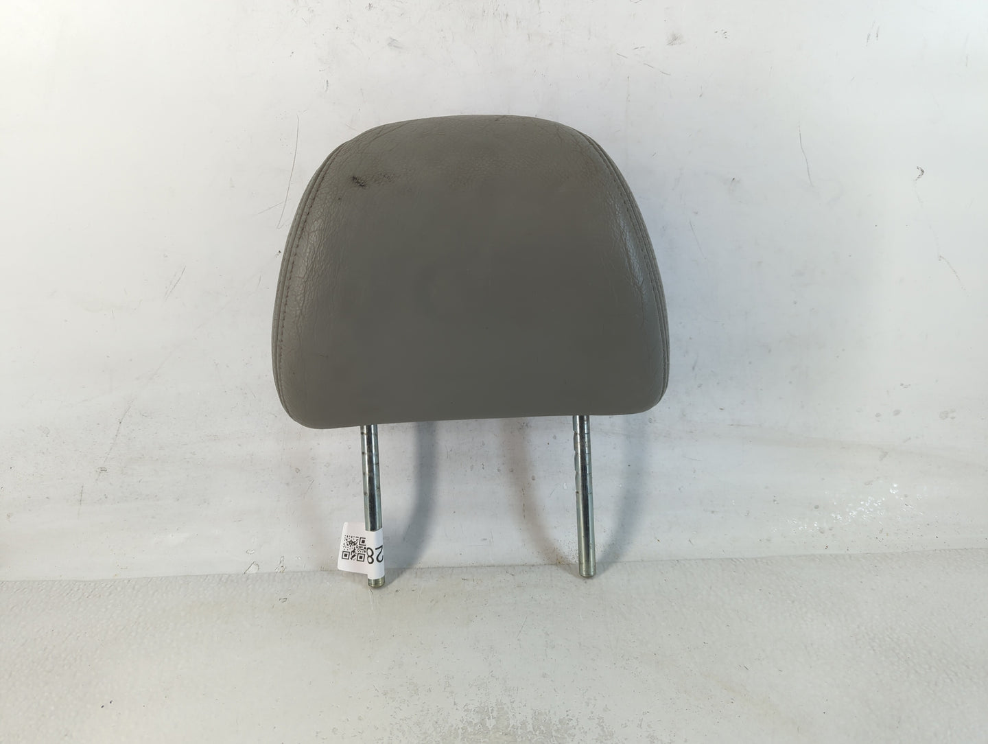 2005-2006 Honda Odyssey Headrest Head Rest Front Driver Passenger Seat Fits Fits 2005 2006 OEM Used Auto Parts - Oemusedautoparts1.com
