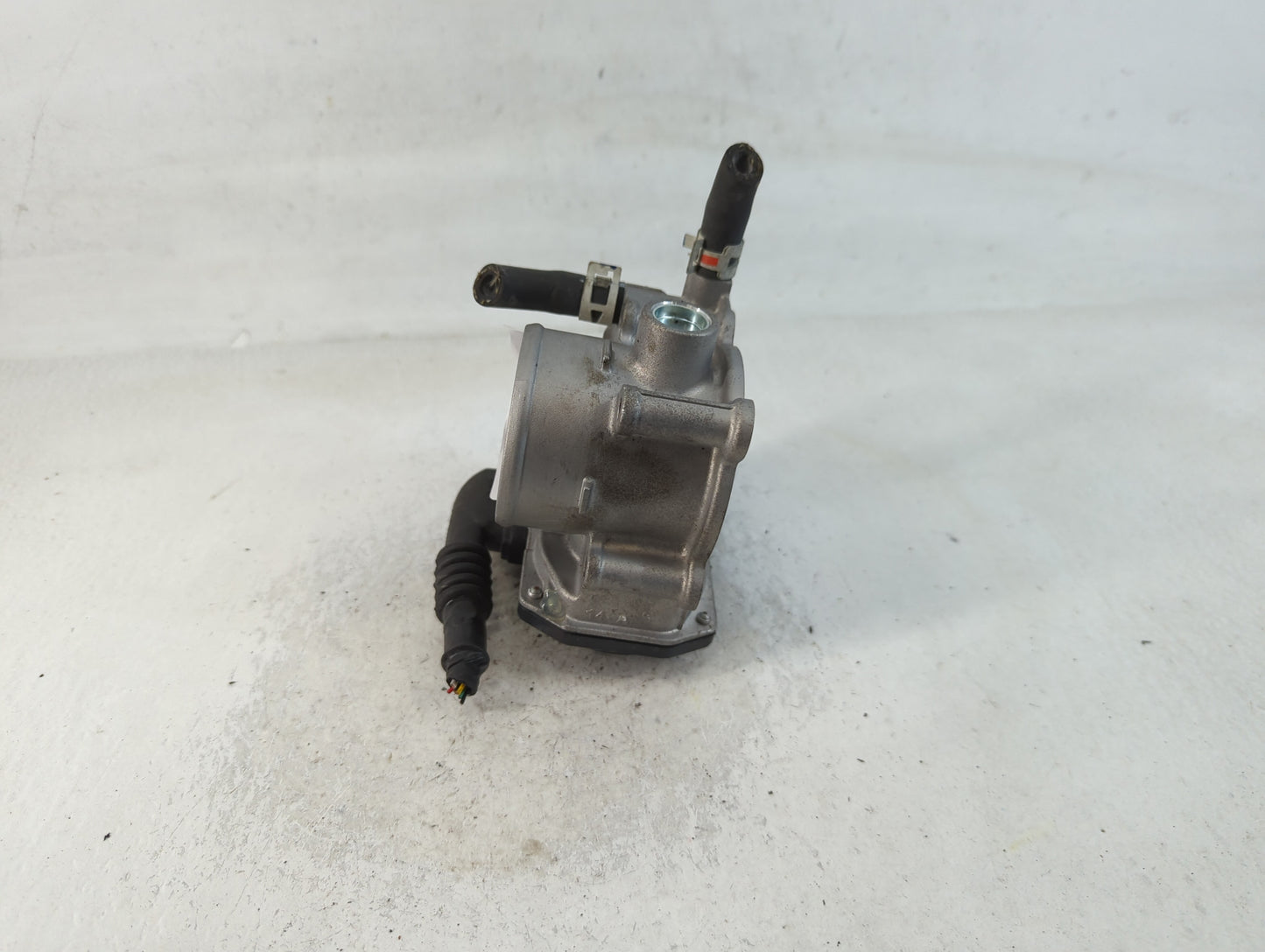 2020-2022 Toyota Corolla Throttle Body P/N:22030-37060 Fits Fits 2010 2011 2012 2013 2014 2015 2016 2017 2018 2019 2020 2021 2022 OEM Used Auto Parts - Oemusedautoparts1.com