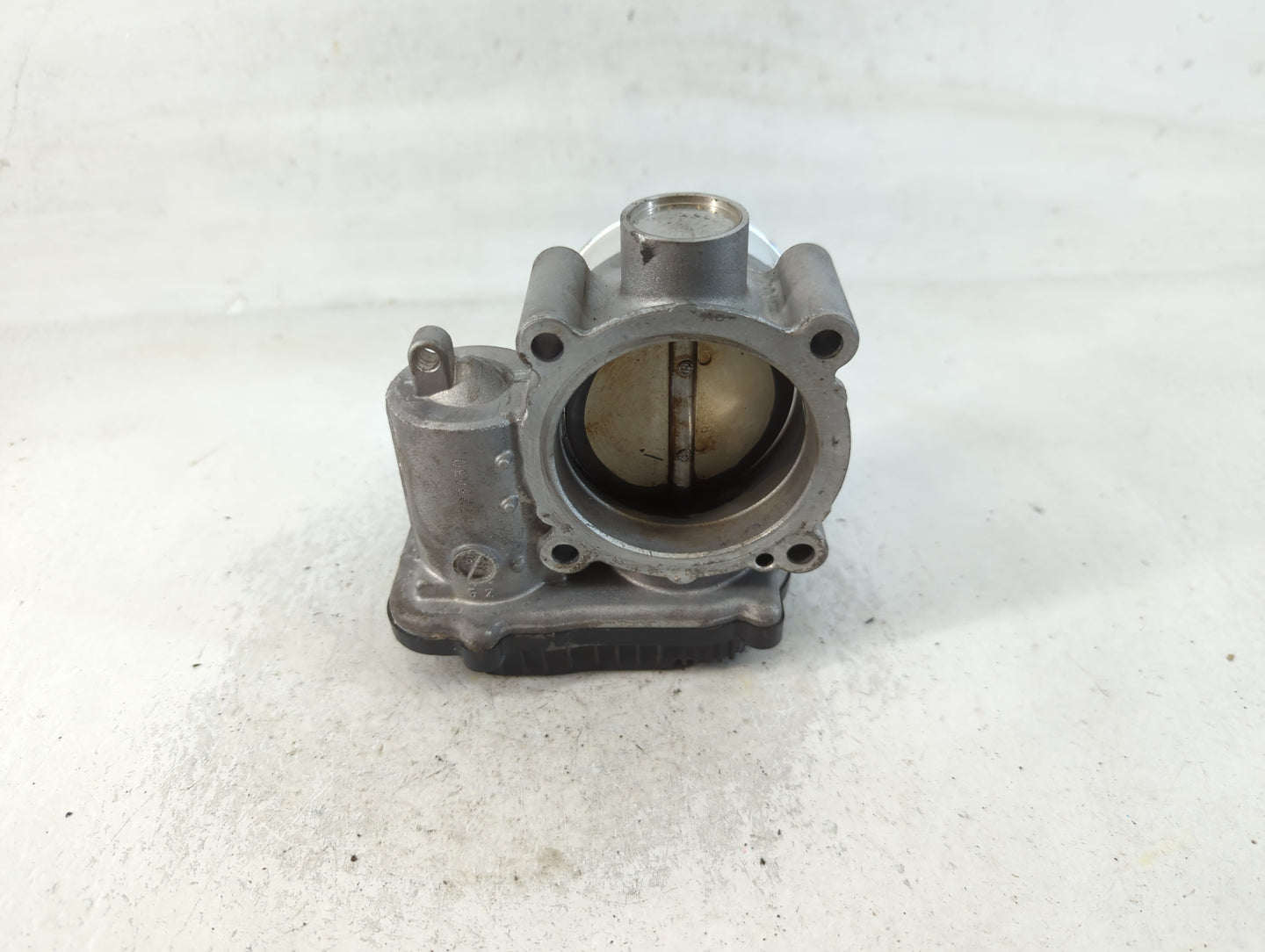 2023 Kia Sportage Throttle Body P/N:35100-2S000 Fits Fits 2020 2021 2022 OEM Used Auto Parts - Oemusedautoparts1.com