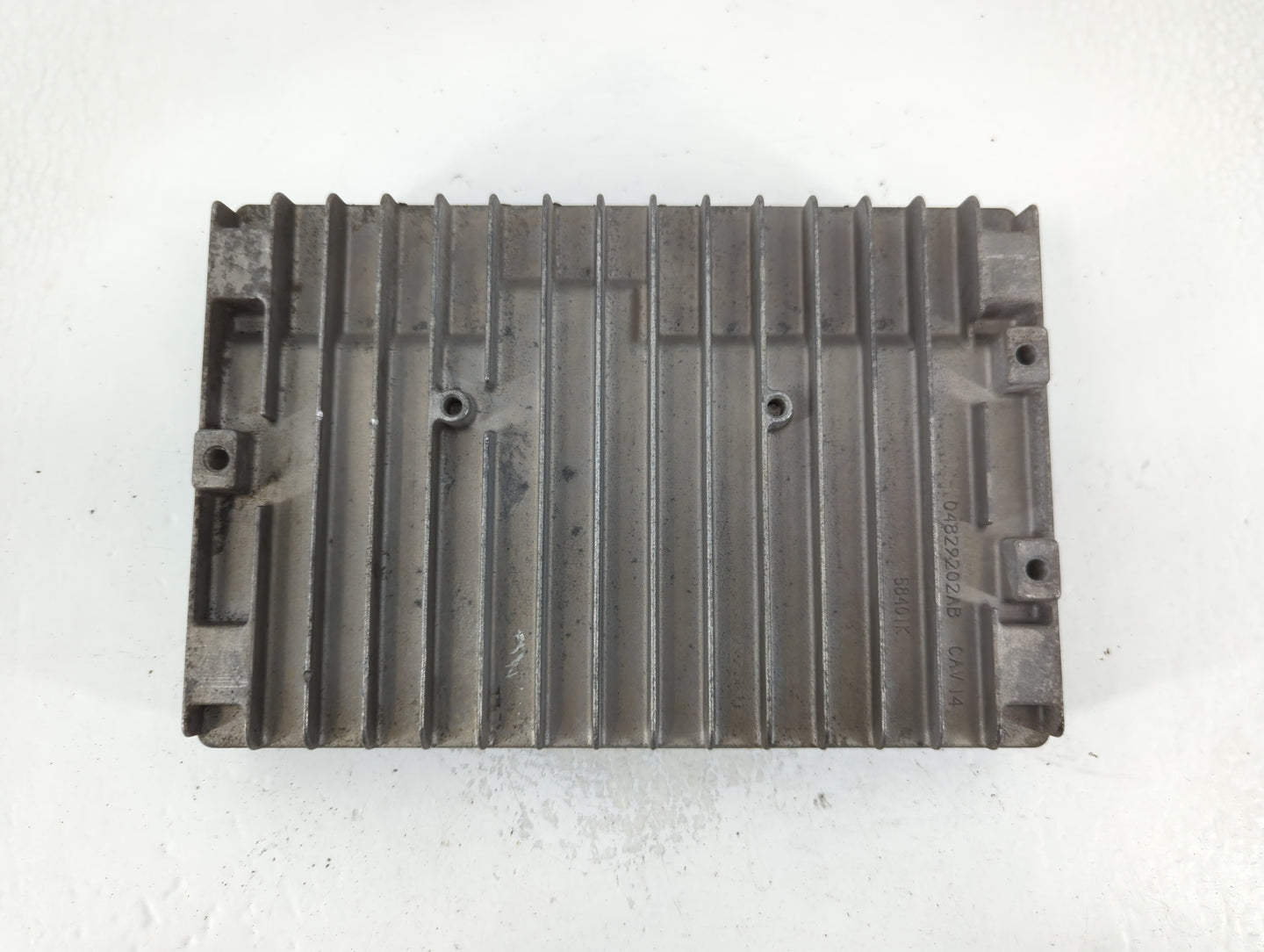 2005 Dodge Magnum PCM Engine Control Computer ECU ECM PCU OEM P/N:P04896414AF Fits OEM Used Auto Parts - Oemusedautoparts1.com