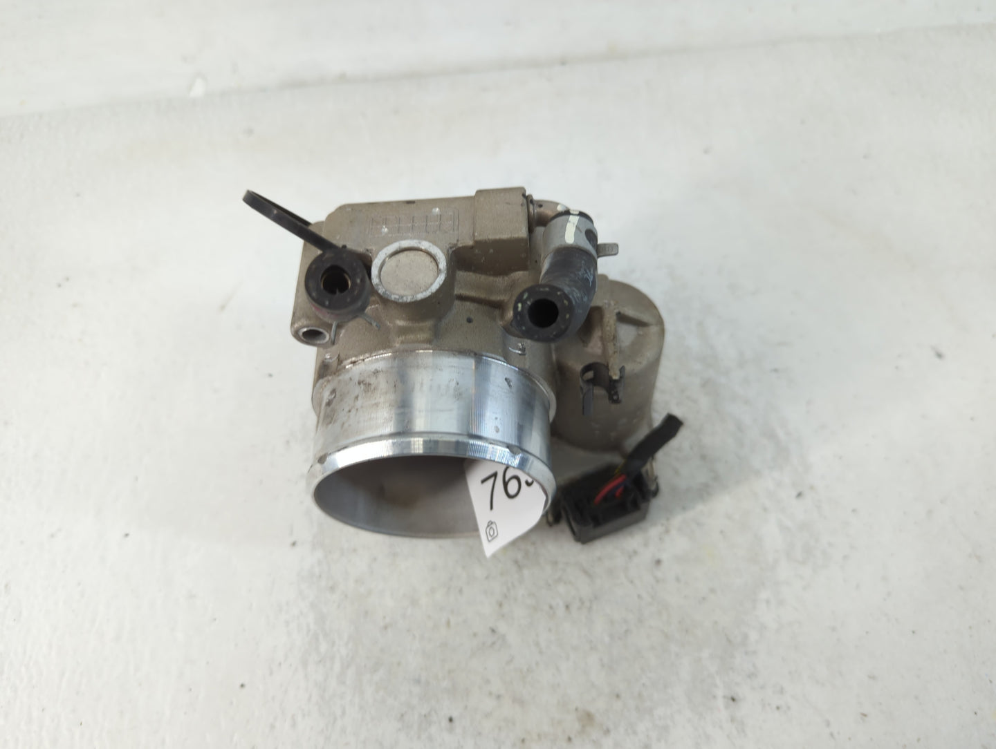 2015-2019 Hyundai Sonata Throttle Body P/N:35100-2G600 Fits Fits 2015 2016 2017 2018 2019 2020 2021 OEM Used Auto Parts - Oemusedautoparts1.com