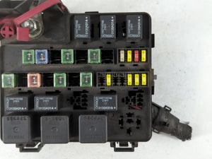 2005-2006 Chrysler Sebring Fusebox Fuse Box Panel Relay Module P/N:04759397AB Fits Fits 2005 2006 OEM Used Auto Parts