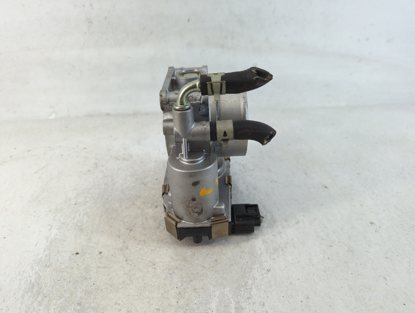 2016-2020 Infiniti Q50 Throttle Body P/N:1125 RME60-52 Fits Fits 2016 2017 2018 2019 2020 OEM Used Auto Parts - Oemusedautoparts1.com
