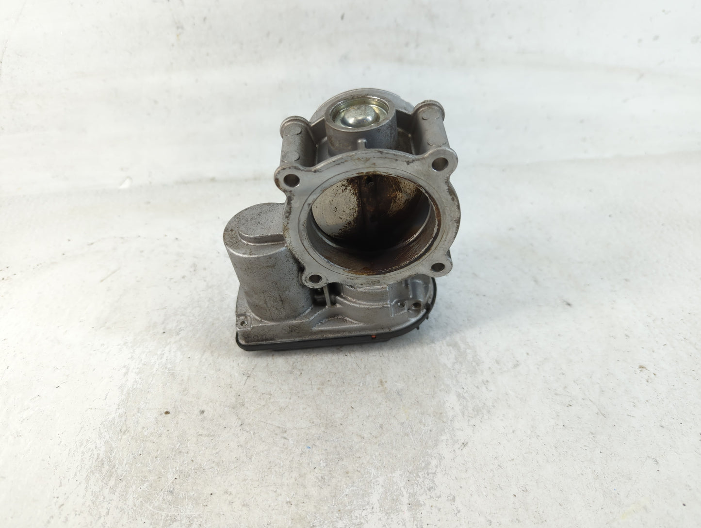 2013-2020 Ford Fusion Throttle Body P/N:DS7E-9F991-AK Fits Fits 2013 2014 2015 2016 2017 2018 2019 2020 2021 2022 OEM Used Auto Parts - Oemusedautoparts1.com