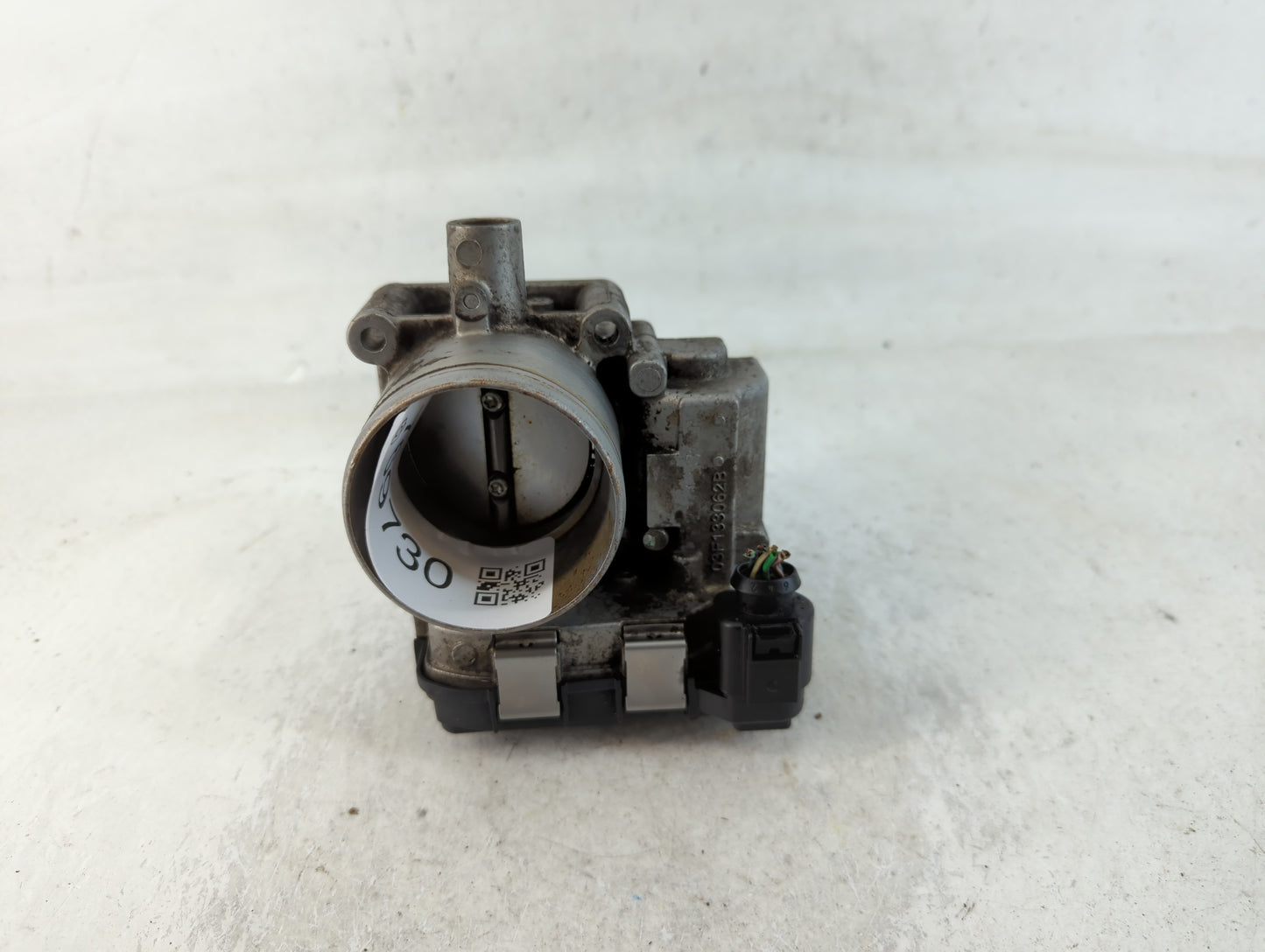 2013-2018 Volkswagen Jetta Throttle Body P/N:133062B Fits Fits 2013 2014 2015 2016 2017 2018 OEM Used Auto Parts - Oemusedautoparts1.com