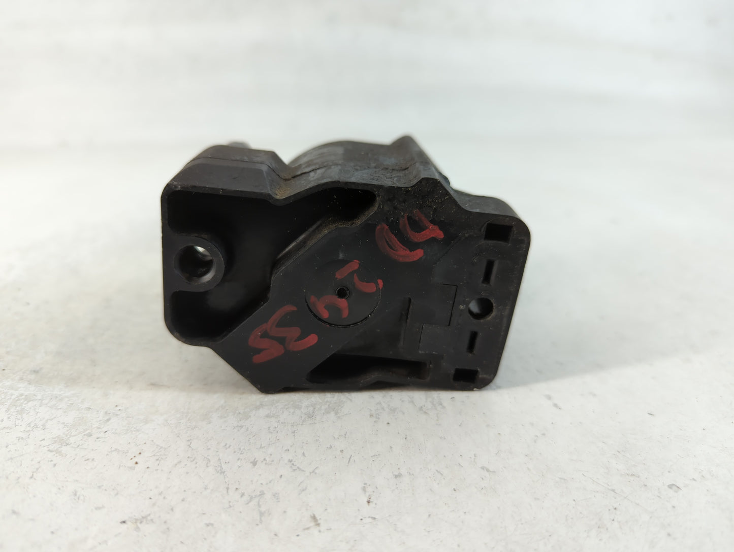 1993-2005 Buick Lesabre Ignition Coil Igniter Pack - Oemusedautoparts1.com
