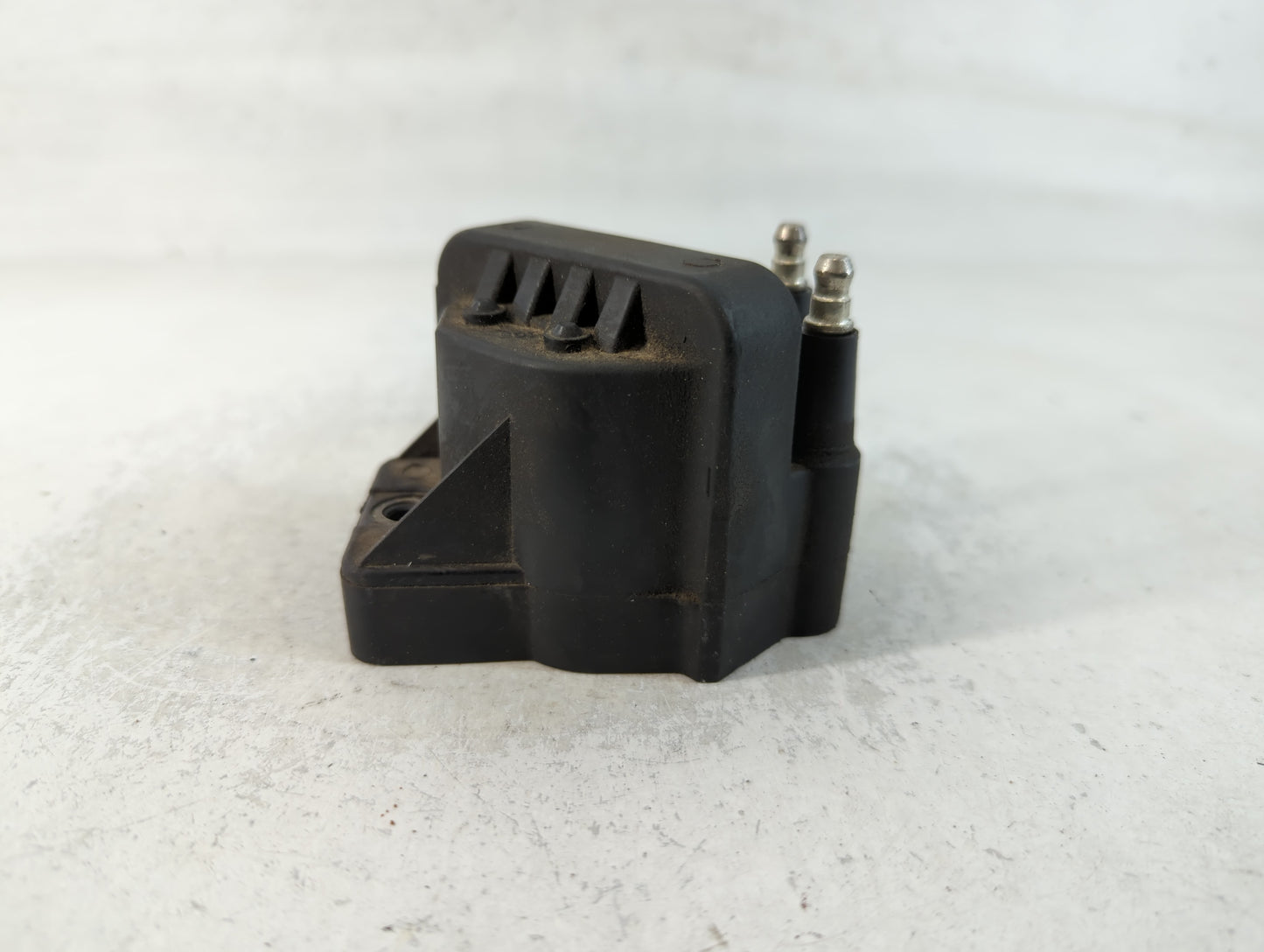 1993-2005 Buick Lesabre Ignition Coil Igniter Pack - Oemusedautoparts1.com