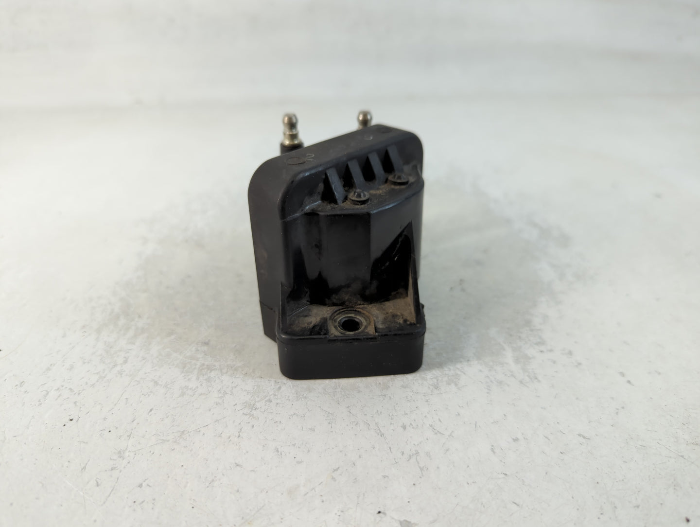 1993-2005 Buick Lesabre Ignition Coil Igniter Pack - Oemusedautoparts1.com