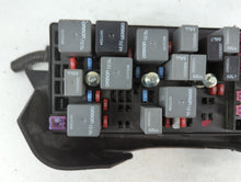 2006 Chevrolet Malibu Fusebox Fuse Box Panel Relay Module P/N:16805576 5576 Fits OEM Used Auto Parts