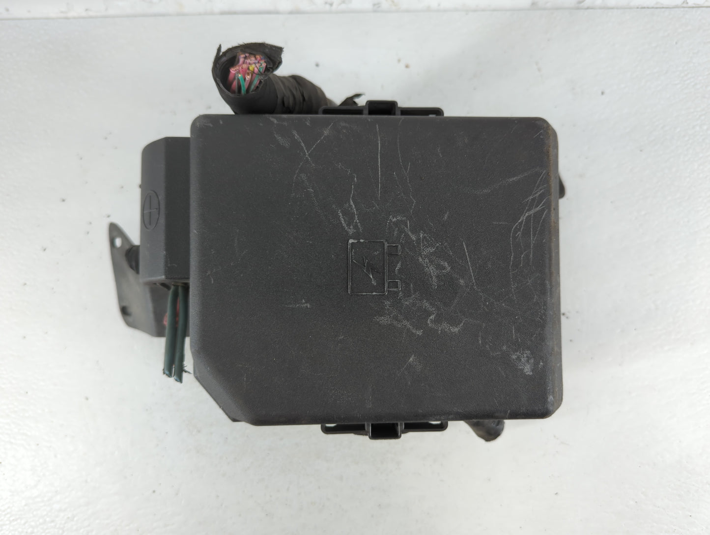 2009-2012 Audi Q5 Fusebox Fuse Box Panel Relay Module P/N:13786621-02 Fits Fits 2008 2009 2010 2011 2012 2013 2014 2015 2016 2017 OEM Used Auto Parts - Oemusedautoparts1.com