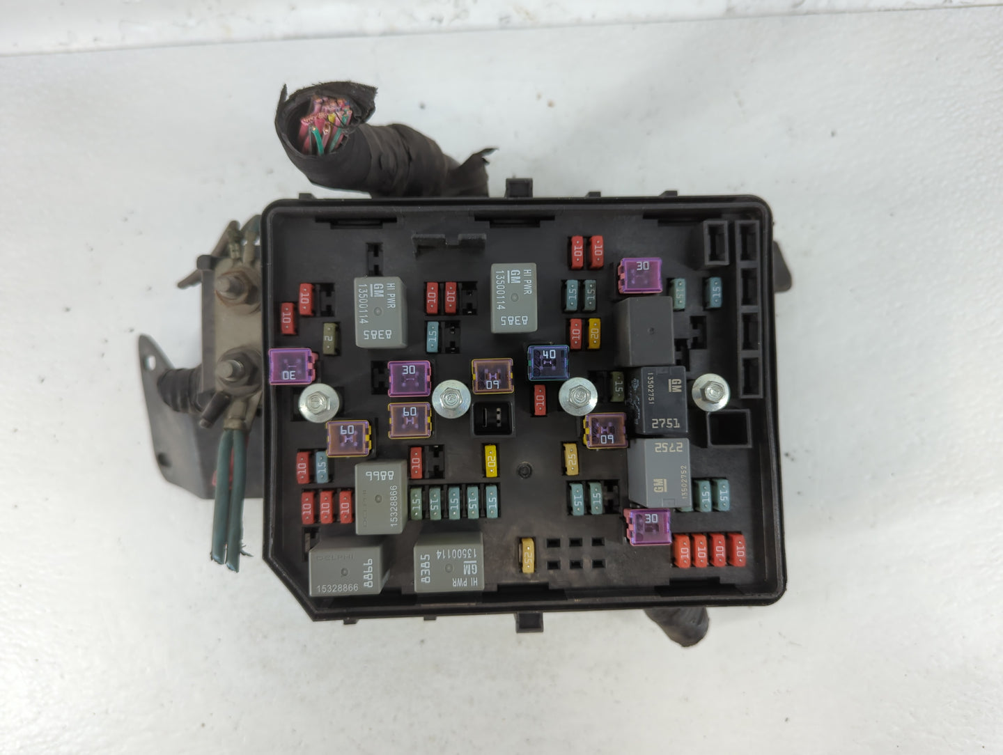 2009-2012 Audi Q5 Fusebox Fuse Box Panel Relay Module P/N:13786621-02 Fits Fits 2008 2009 2010 2011 2012 2013 2014 2015 2016 2017 OEM Used Auto Parts - Oemusedautoparts1.com