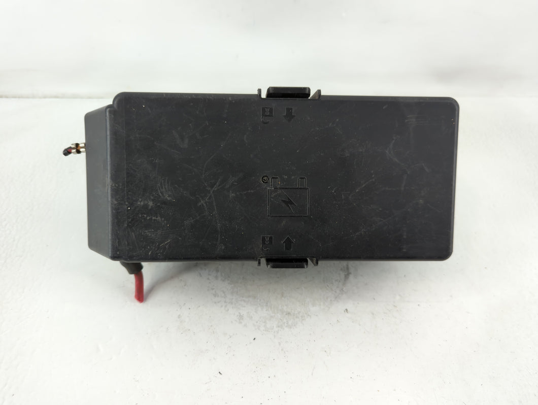 2006 Pontiac G6 Fusebox Fuse Box Panel Relay Module P/N:13551882 Fits OEM Used Auto Parts