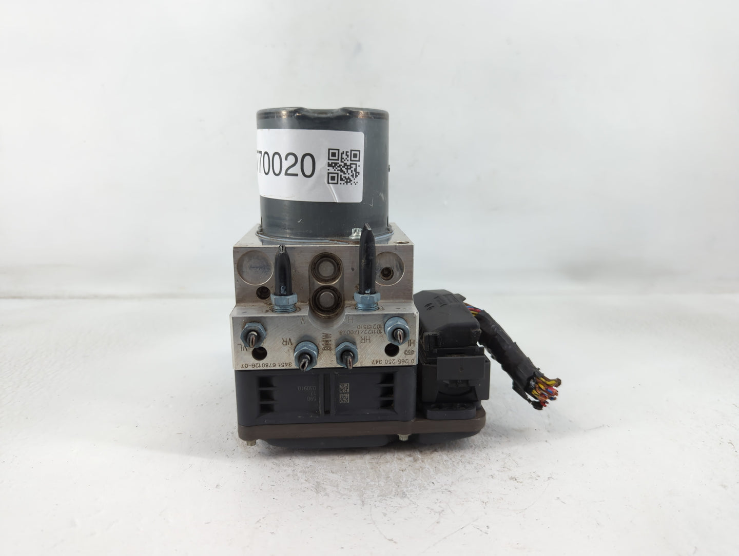 2007-2013 Bmw X5 ABS Pump Control Module Replacement P/N:3451 6798284-01 Fits Fits 2007 2008 2009 2010 2011 2012 2013 2014 OEM Used Auto Parts - Oemusedautoparts1.com