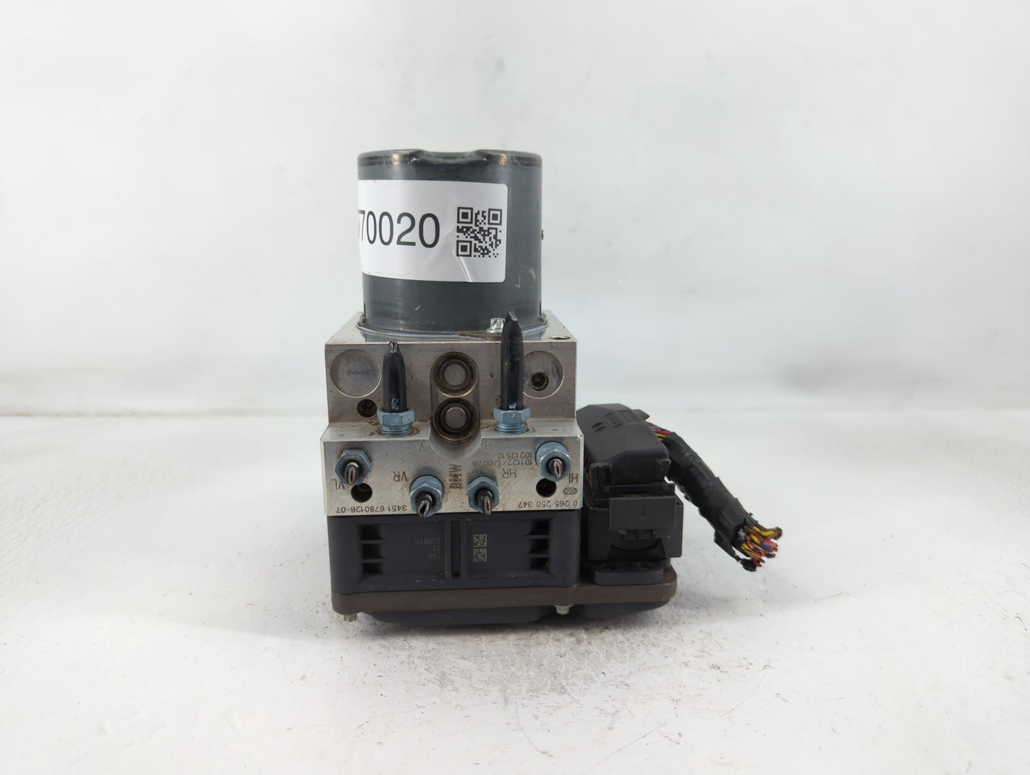 2007-2013 Bmw X5 ABS Pump Control Module Replacement P/N:3451 6798284-01 Fits Fits 2007 2008 2009 2010 2011 2012 2013 2014 OEM Used Auto Parts - Oemusedautoparts1.com