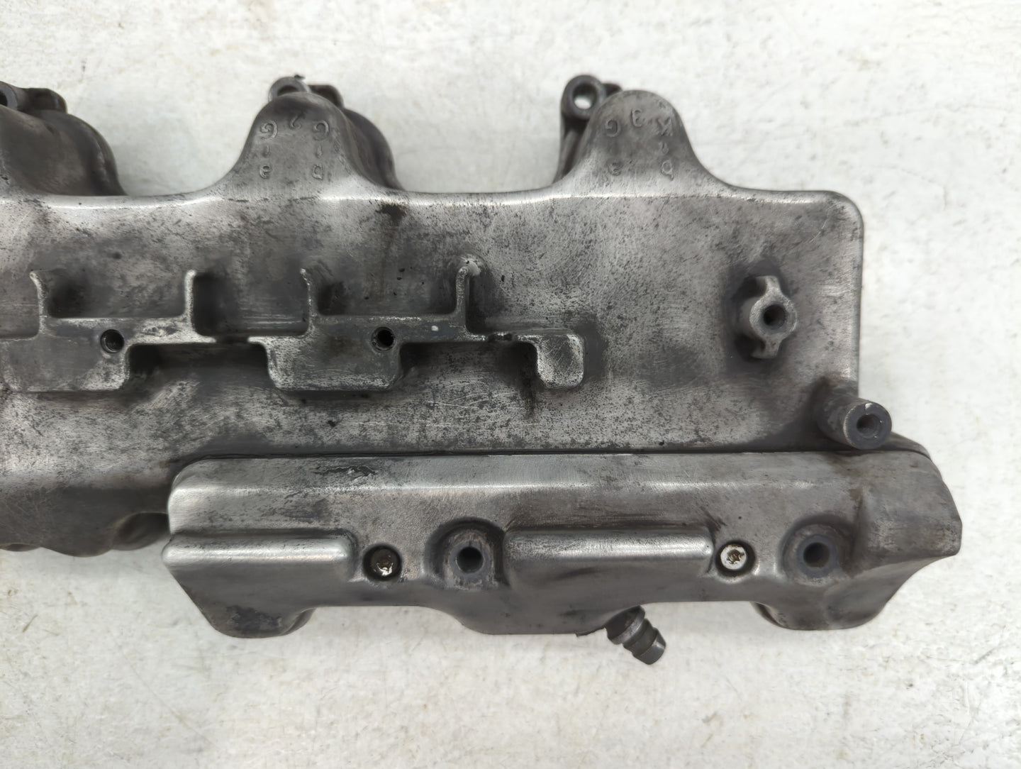 2002 Mercedes-Benz Ml320 Passenger Right Cylinder Head Valve Cover Fits OEM Used Auto Parts - Oemusedautoparts1.com