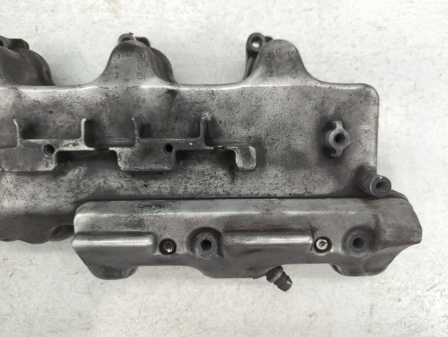 2002 Mercedes-Benz Ml320 Passenger Right Cylinder Head Valve Cover Fits OEM Used Auto Parts - Oemusedautoparts1.com