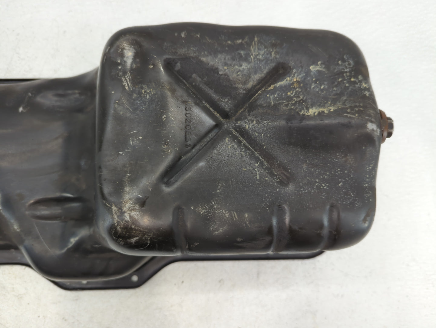 1993-1998 Jeep Grand Cherokee Engine Oil Pan Fits Fits 1993 1994 1995 1996 1997 1998 1999 2000 2001 OEM Used Auto Parts - Oemusedautoparts1.com
