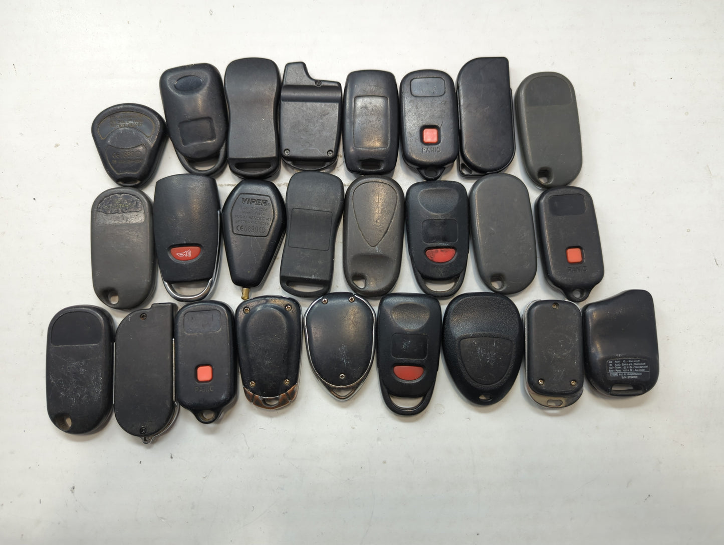 Lot of 25 Aftermarket Keyless Entry Remote Fob MIXED FCC IDS MIXED PART - Oemusedautoparts1.com