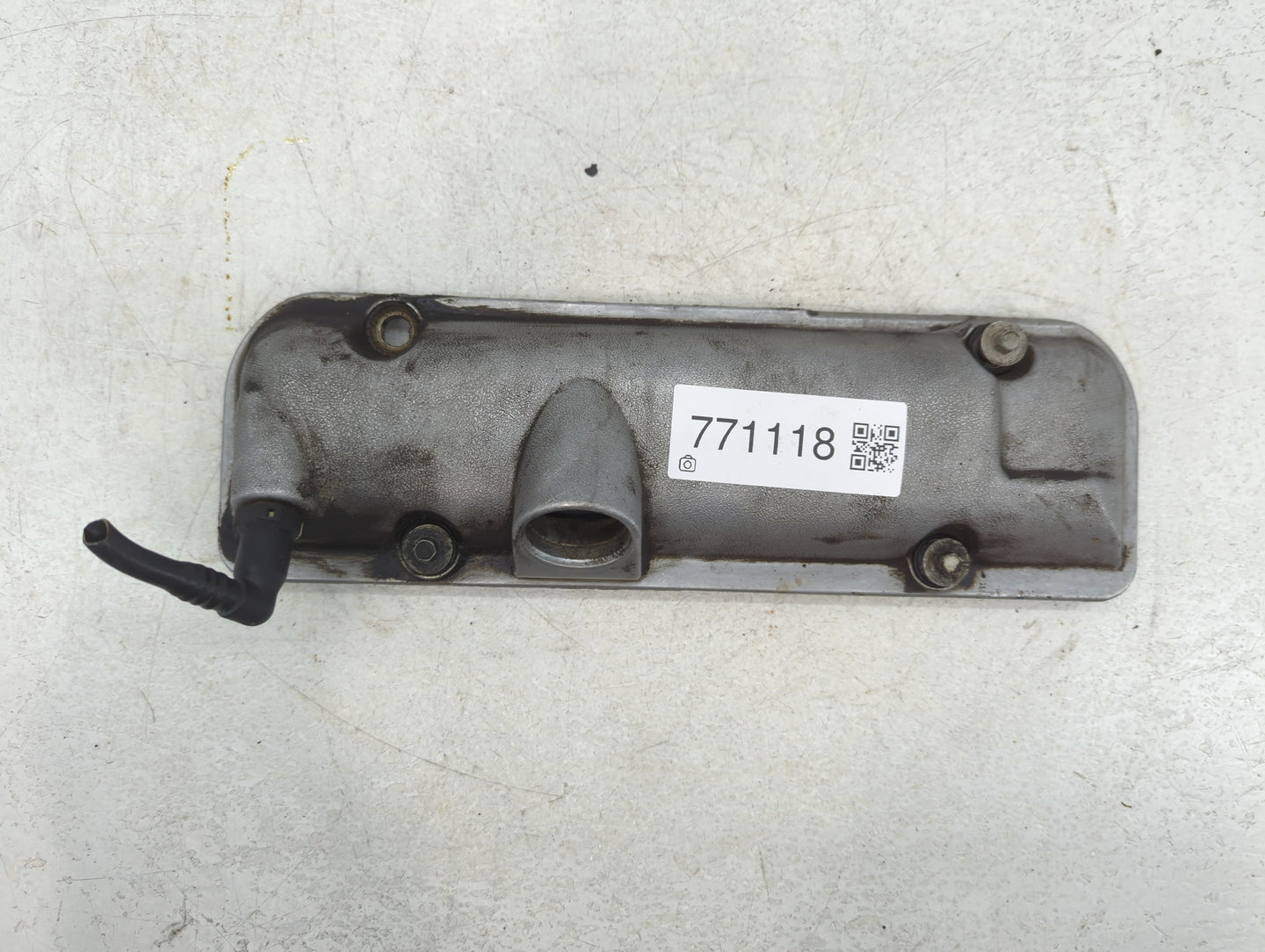 2011 Chevrolet Impala Passenger Right Cylinder Head Valve Cover P/N:CM 12606107 12606107 Fits OEM Used Auto Parts - Oemusedautoparts1.com