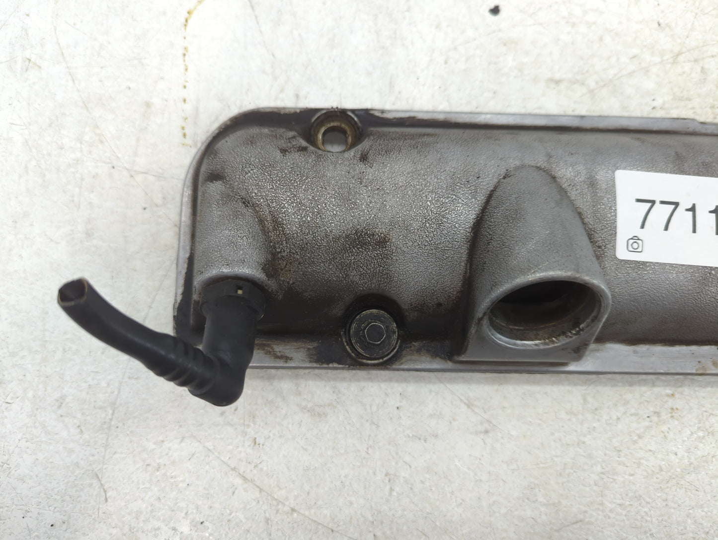 2011 Chevrolet Impala Passenger Right Cylinder Head Valve Cover P/N:CM 12606107 12606107 Fits OEM Used Auto Parts - Oemusedautoparts1.com