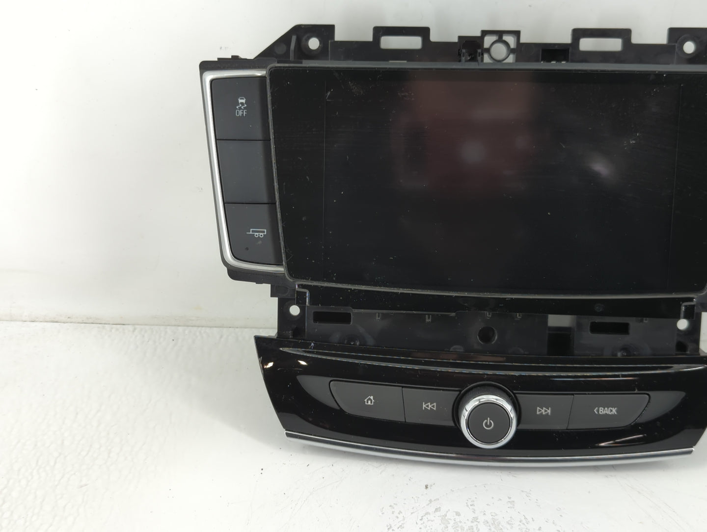 2018-2019 Buick Enclave Radio AM FM Cd Player Receiver Replacement P/N:2493723 84402434 Fits Fits 2017 2018 2019 OEM Used Auto Parts - Oemusedautoparts1.com