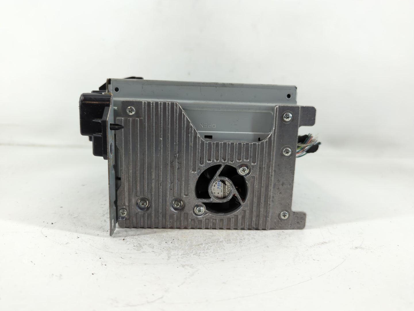 2018-2020 Dodge Journey Radio AM FM Cd Player Receiver Replacement P/N:P68342287AC Fits Fits 2018 2019 2020 OEM Used Auto Parts - Oemusedautoparts1.com